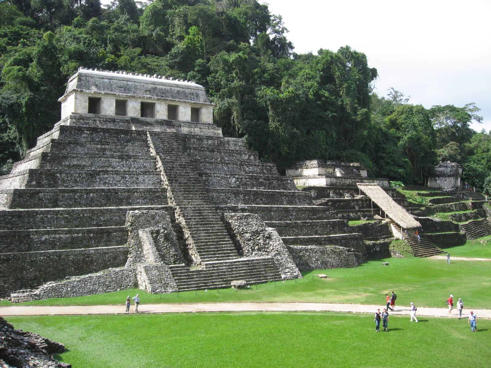 Introducir 105+ imagen jungle palace palenque mexico - Giaoduchtn.edu.vn